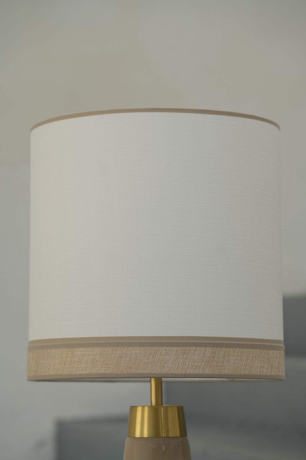 Candeeiro farol taupe